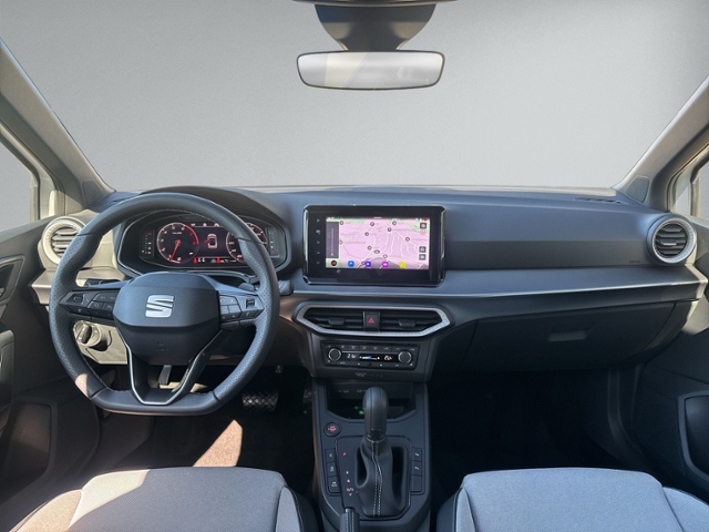 Arona 1.5 TSI FR DSG AHK+RFK+NAVI+ACC+LED+KEYLES
