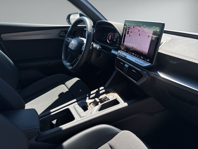 Leon 1.5 eTSI DSG KAMERA+NAVI+LED+ACC+KEYLESS+SH