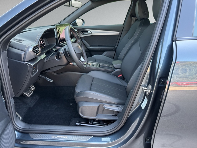 Formentor 2.0 TDI DSG AHK+PANO+NAVI+RFK+eHECK+KE