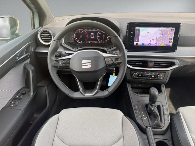 Arona 1.0 TSI FR DSG AHK+ACC+NAVI+LED+KAMERA+SHZ