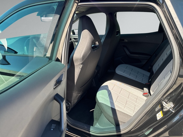 Arona 1.0 TSI FR DSG AHK+ACC+NAVI+LED+KAMERA+SHZ