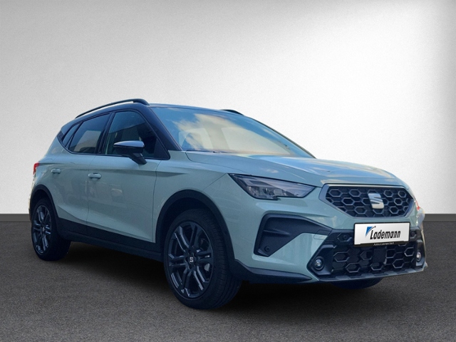 Arona 1.5 TSI FR DSG AHK+RFK+NAVI+ACC+LED+KEYLES