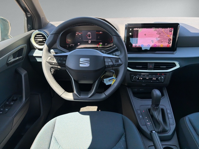 Arona 1.0 TSI DSG STYLE AHK+KAMERA+NAVI+ACC+LED+