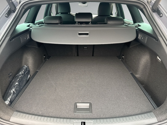 Leon ST 2.0 TSI 4Drive LED+NAVI.+AHK+KAMERA+ACC+