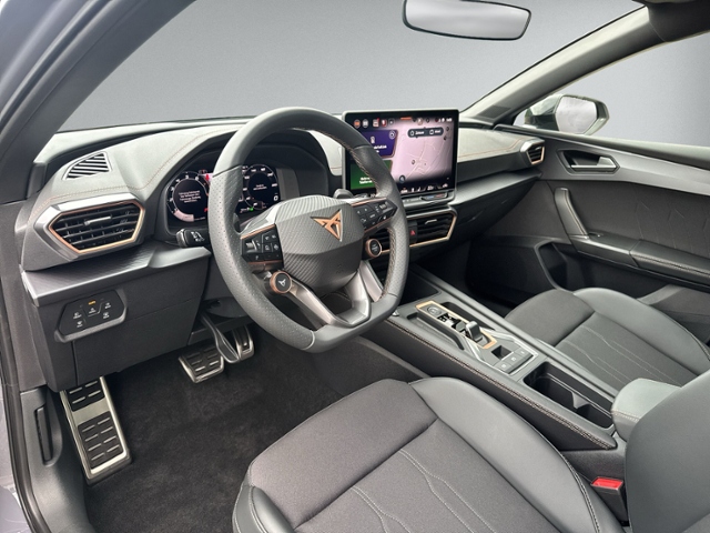 Leon ST 2.0 TSI 4Drive LED+NAVI.+AHK+KAMERA+ACC+