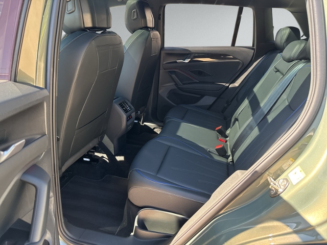 Tiguan 1.5 eTSI DSG R-LINE PANO+360°+LEDER+IQ.LI