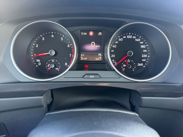 Tiguan 1.5 TSI MOVE NAVI+IQ.LIGHT+RFK+ACC+KEYLES