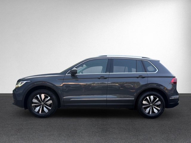 Tiguan 1.5 TSI MOVE NAVI+IQ.LIGHT+RFK+ACC+KEYLES