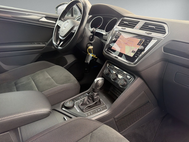 Tiguan 2.0 TDI DSG HIGHLINE 4MOTION LED+NAVI+ACC