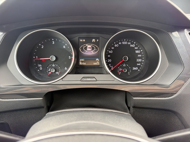 Tiguan 2.0 TDI DSG HIGHLINE 4MOTION LED+NAVI+ACC