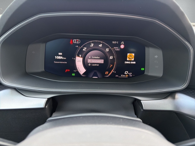 Formentor 1.5 eTSI DSG AHK+NAVI+RFK+ACC+KEYLESS+