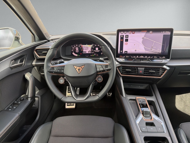 Leon ST 1.5 eTSI DSG AHK+NAVI+RFK+ACC+eHECK+LED+