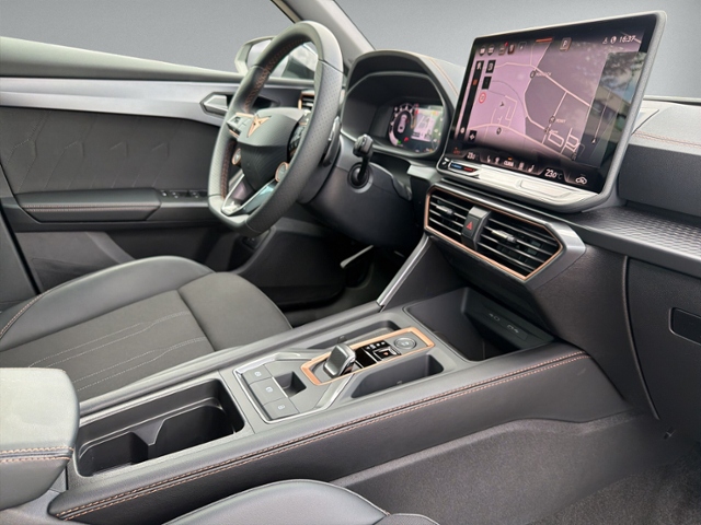 Leon ST 1.5 eTSI DSG AHK+NAVI+RFK+ACC+eHECK+LED+