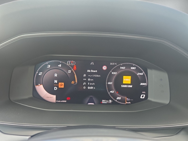 Leon ST 2.0 TDI DSG AHK+NAVI+RFK+ACC+KEYLESS+LED