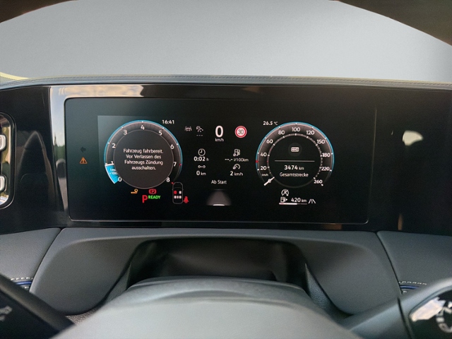 Tiguan 1.5 eTSI DSG R-LINE PANO+360°+LEDER+IQ.LI
