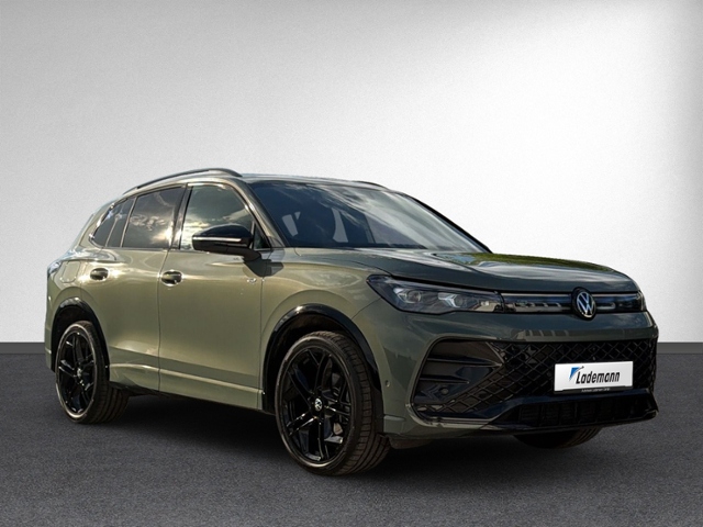Tiguan 1.5 eTSI DSG R-LINE PANO+360°+LEDER+IQ.LI