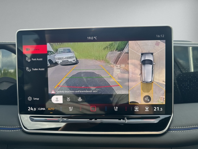 Tiguan 1.5 eTSI DSG R-LINE PANO+360°+LEDER+IQ.LI