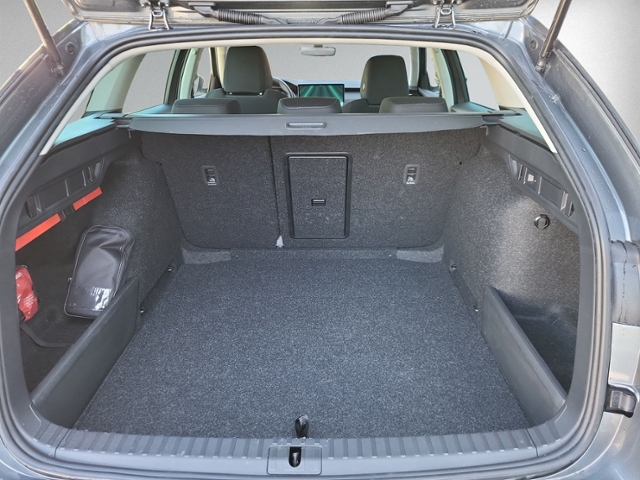 Octavia Combi 1.5 TSI DSG mHEV behz.WSS+AHK+RFK+