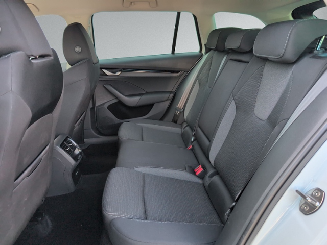 Octavia Combi 1.5 TSI DSG mHEV behz.WSS+AHK+RFK+