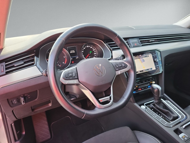 Passat Variant Elegance 4Motion 2.0 TDI AHK+IQ.L