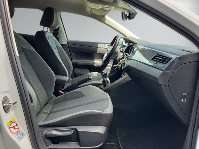 Polo 1.0 TSI STYLE AHK+IQ.LIGHT+NAVI+SITZHEI+NSW