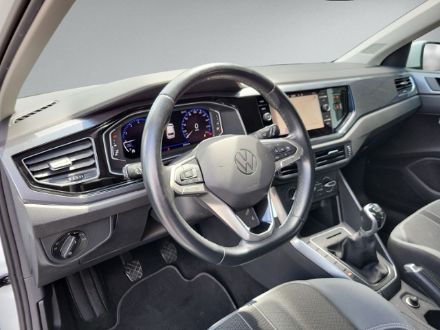 Polo 1.0 TSI STYLE AHK+IQ.LIGHT+NAVI+SITZHEI+NSW