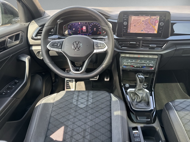T-Roc 1.5 TSI DSG R-LINE PANO+IQ.LIGHT+RFK+NAVI+