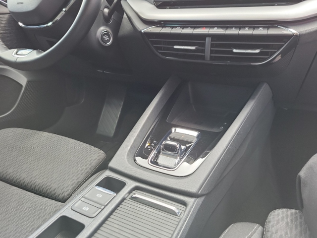 Octavia Combi 2.0 TDI DSG CLEVER LED+NAVI+RFK+L