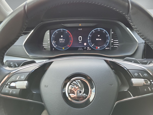 Octavia Combi 2.0 TDI DSG CLEVER LED+NAVI+RFK+L