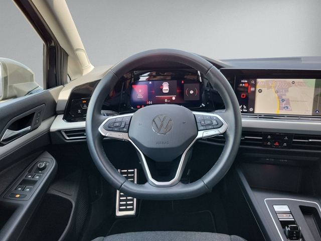 Golf VIII 2.0 TDI DSG MOVE LED+NAVI.+KAMERA+ACC+