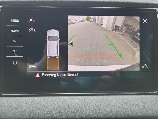 Karoq 2.0 TDI DSG STYLE NAVI+KAMERA+LED+ACC+SIHZ
