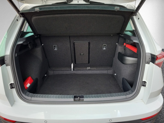 Karoq 2.0 TDI DSG STYLE NAVI+KAMERA+LED+ACC+SIHZ