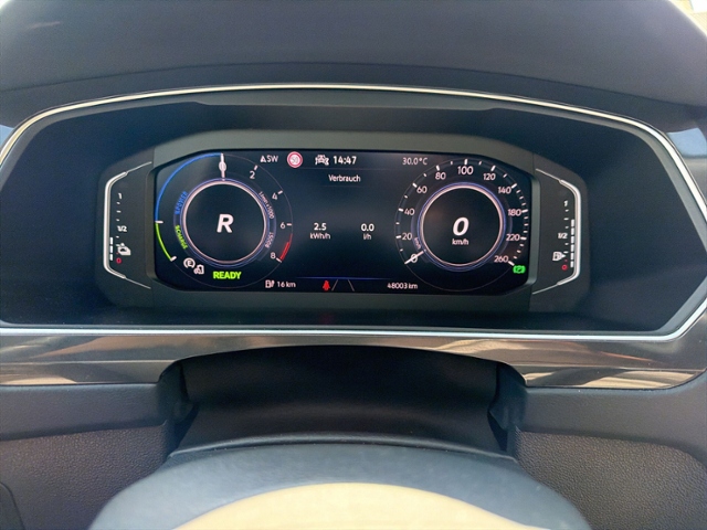 Tiguan 1.4 TSI eHybrid ELEGANCE LED+NAVI+AHK+RFK
