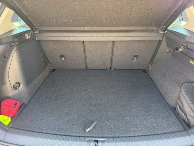 Tiguan 1.4 TSI eHybrid ELEGANCE LED+NAVI+AHK+RFK