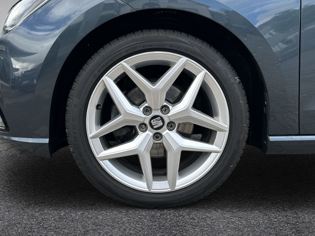 Ibiza 1.0 TSI DSG FR LED+NAVI+ACC+KAMERA+KEYLESS
