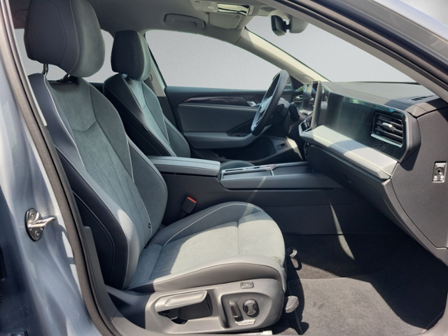 Passat Variant 2.0 TDI DSG BUSINESS NAVI+RFK+eHE