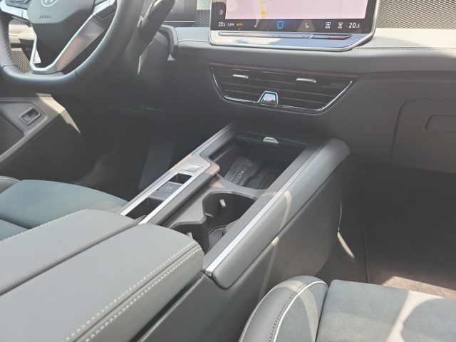 Passat Variant 2.0 TDI DSG BUSINESS NAVI+RFK+eHE
