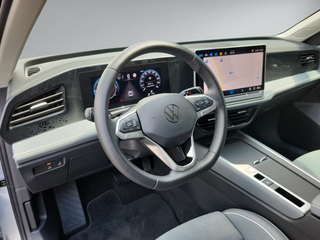 Passat Variant 2.0 TDI DSG BUSINESS NAVI+RFK+eHE