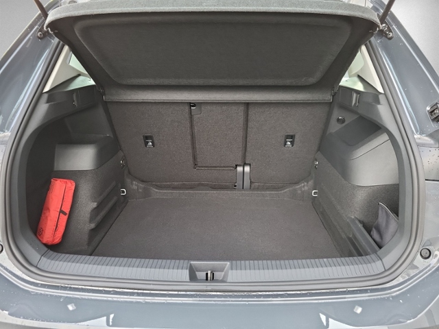 Tiguan 2.0 TDI DSG AHK+KAMERA+NAVI+LED+SITZHEIZU