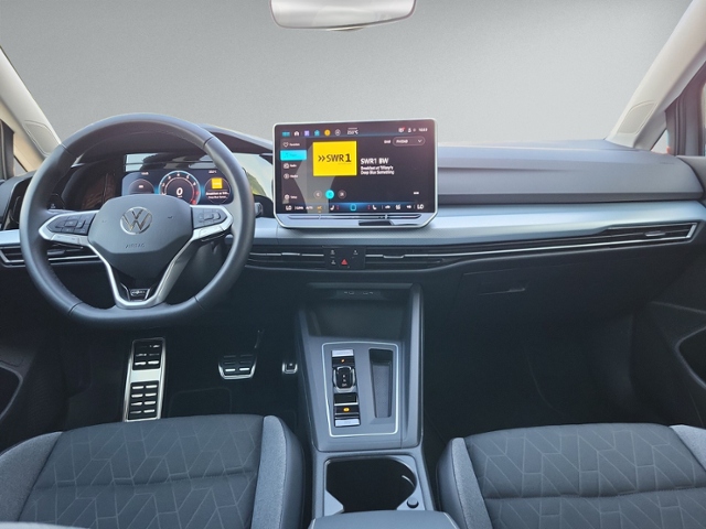 Golf VIII Variant 1.5 eTSI DSG GOAL RFK+ACC+LED+