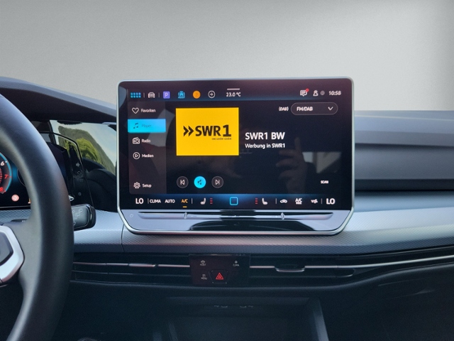 Golf VIII Variant 1.5 eTSI DSG GOAL RFK+ACC+LED+