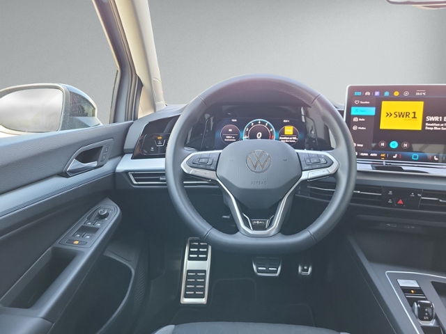 Golf VIII Variant 1.5 eTSI DSG GOAL RFK+ACC+LED+