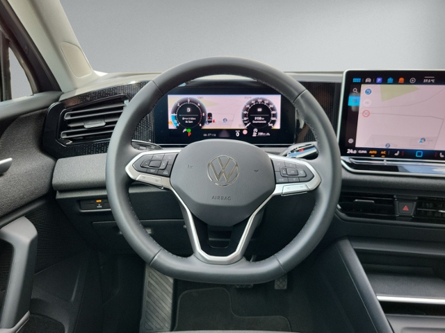 Tiguan 2.0 TDI DSG AHK+KAMERA+NAVI+LED+SITZHEIZU