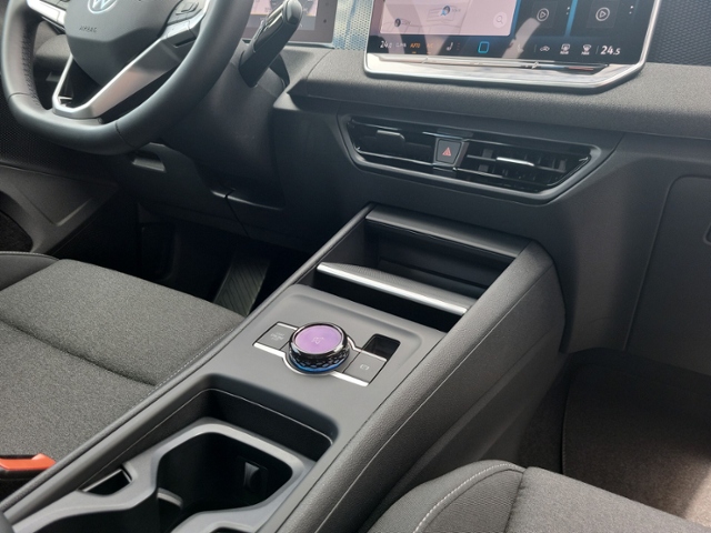 Tiguan 2.0 TDI DSG AHK+KAMERA+NAVI+LED+SITZHEIZU