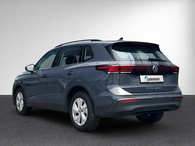 Tiguan 2.0 TDI DSG AHK+KAMERA+NAVI+LED+SITZHEIZU