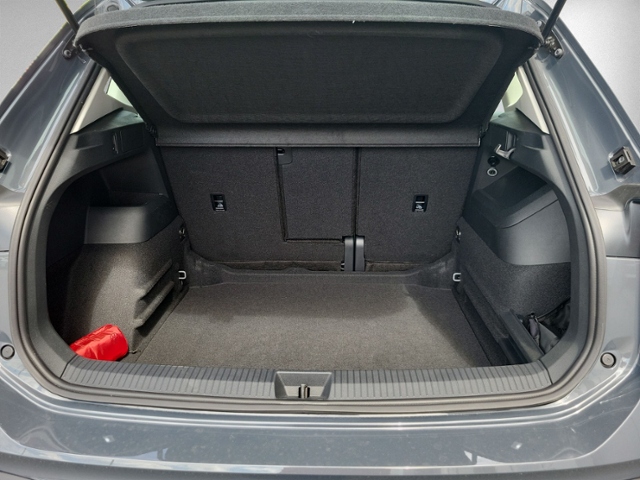 Tiguan 2.0 TDI DSG AHK+KAMERA+NAVI+LED+SITZHEIZU