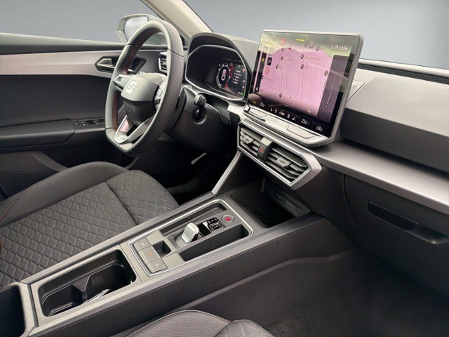 Leon ST 2.0 TDI DSG FR AHK+LED+NAVI.+KAMERA+ACC+