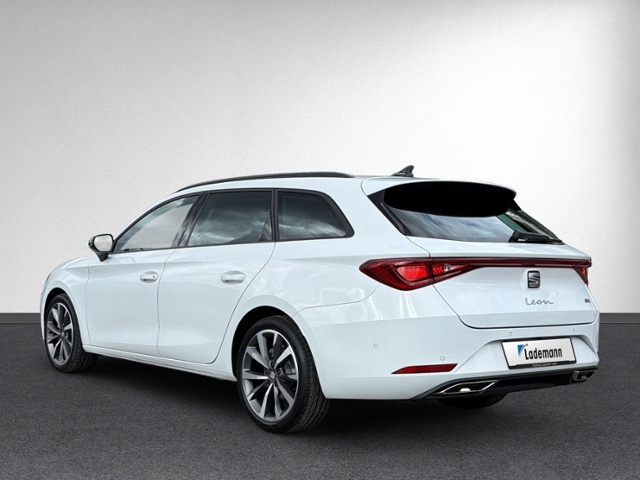 Leon ST 2.0 TDI DSG FR AHK+LED+NAVI.+KAMERA+ACC+