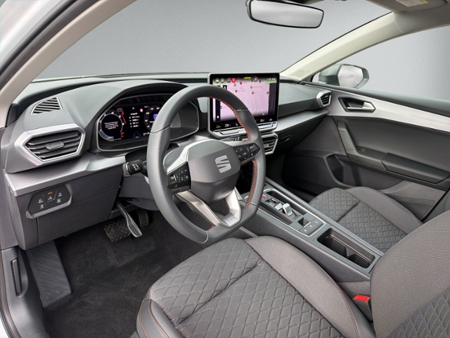 Leon ST 2.0 TDI DSG FR AHK+LED+NAVI.+KAMERA+ACC+