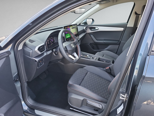 Leon ST 2.0 TDI DSG FR AHK+LED+NAVI.+KAMERA+ACC+
